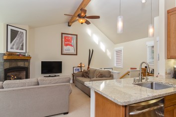 2-squaw-valley-condo-hi-res-3